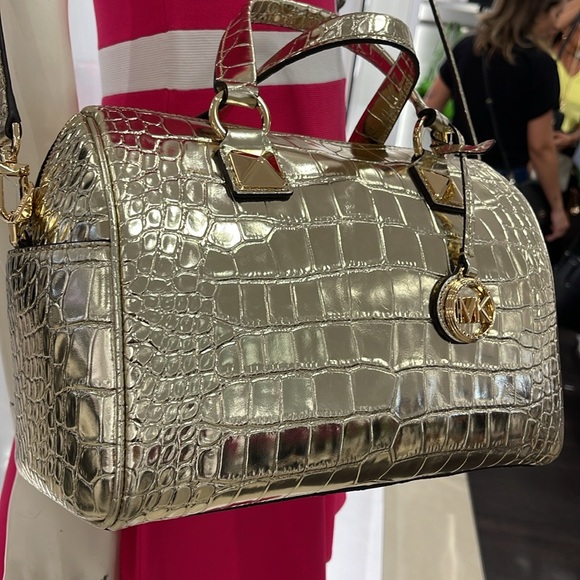Michael Kors Grayson Md Metallic Crocodile Embossed Leather Satchel
Pale Gold NW - Picture 12 of 16